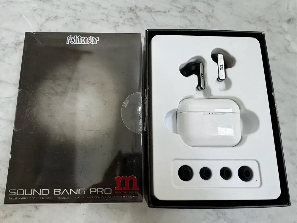TWS red monster sound bang pro wireless bluetooth
