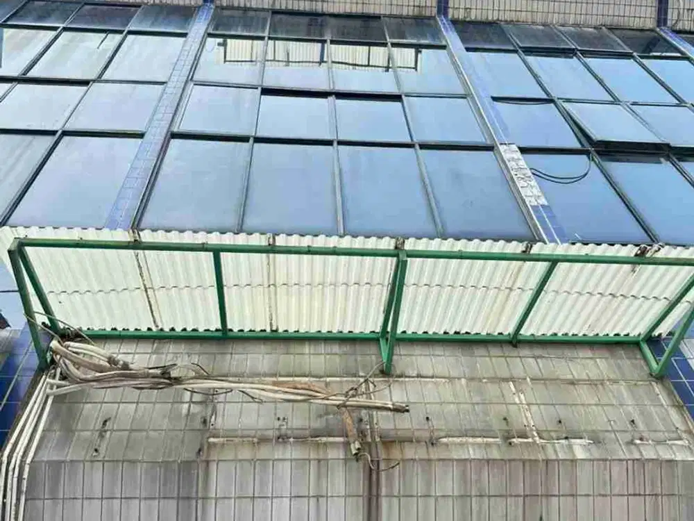 Dijual ruko strategis dalam komplek karang anyar