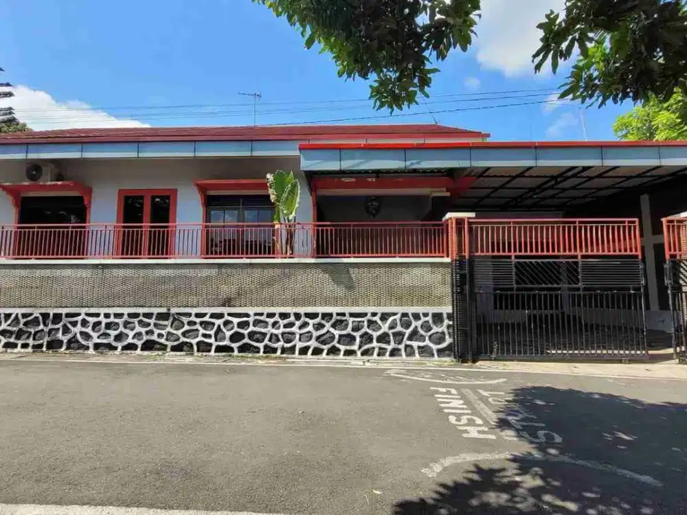 DI KONTRAKAN RUMAH AREA UNGARAN TIMUR, SUSUKAN