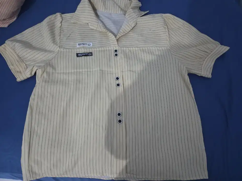 Kemeja model korea size M-L