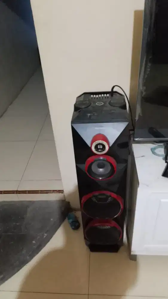 Speaker Aktif Polytron 8CF28