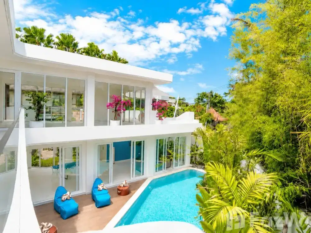 6 Bedroom Villa for sale in Berawa, Bali