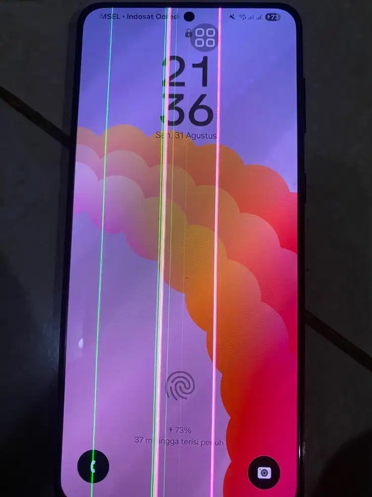 LCD + frame  bazel samsung S21+ Plus  mines