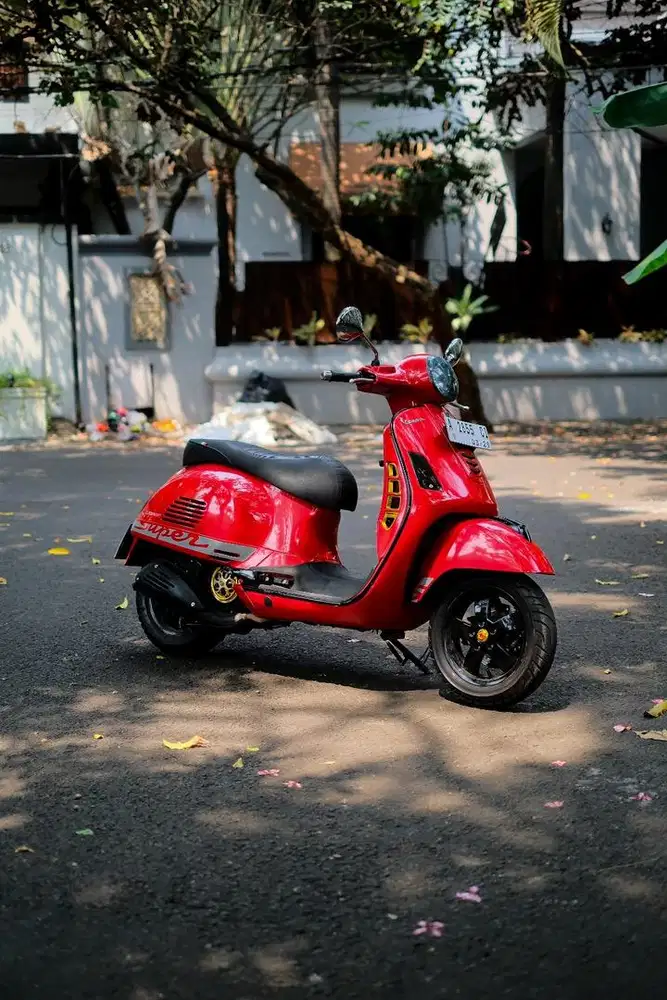 VESPA GTS 150 3VIE 2014 MERAH CABEE