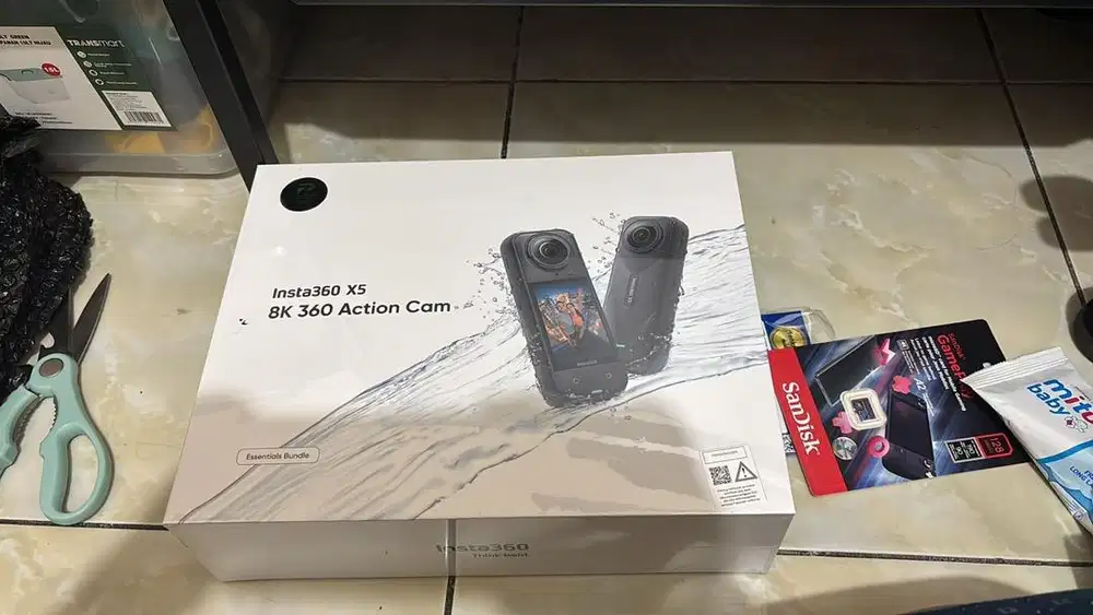 KAMERA INSTA 360 X5