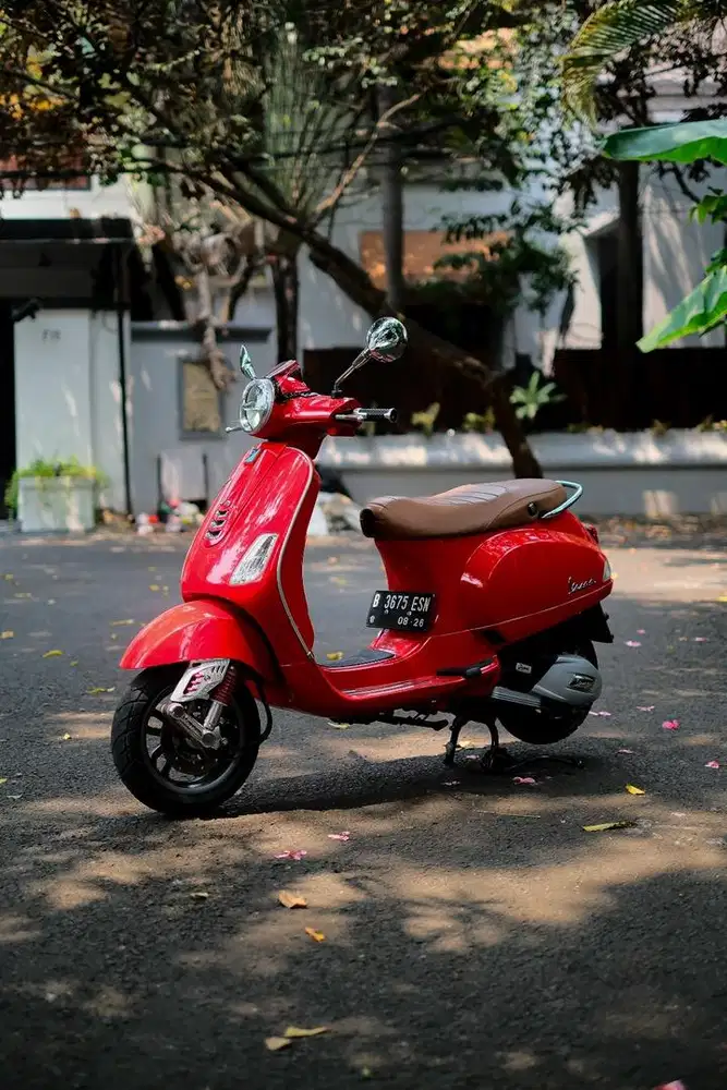 VESPA LX 125 IGET FACELIFT MERAH GLOSSY