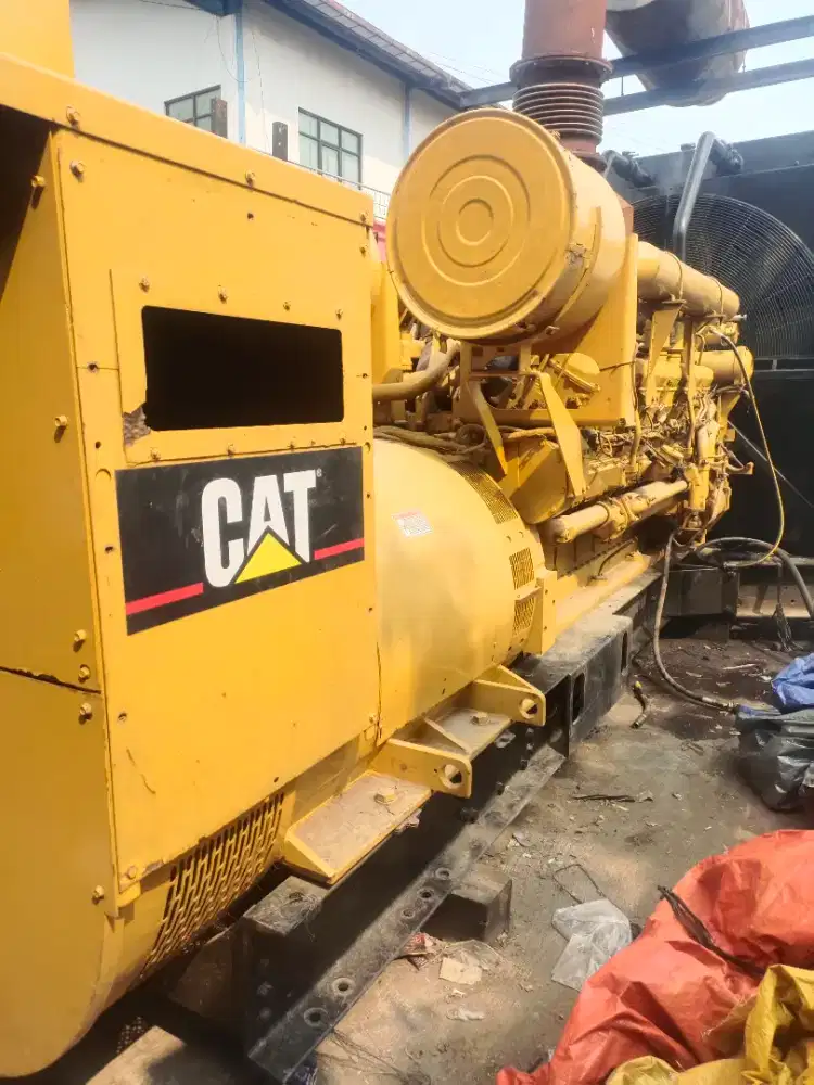 Genset Caterpillar 2000 kva