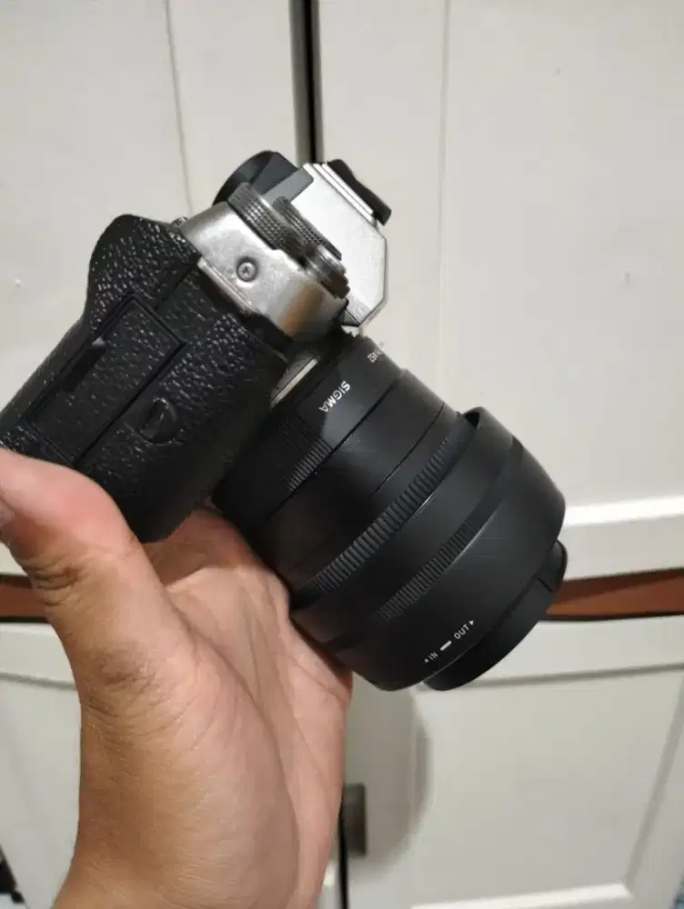 Fujifilm xt100 + sigma lens 30mm f1.4