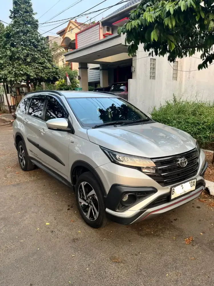 TOYOTA RUSH 1.5 TRD SPORTIVO