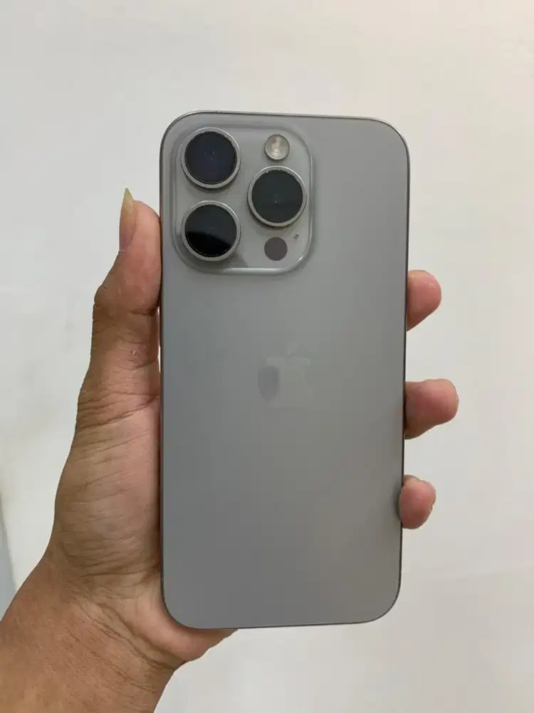iphone 15 pro 128gb iBox
