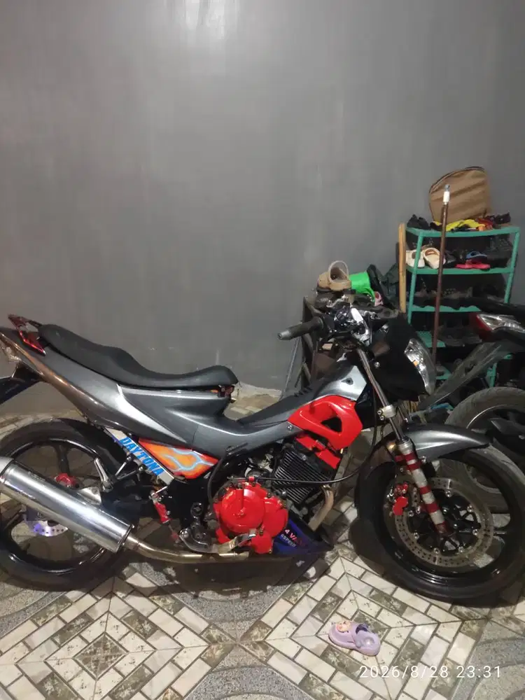 SATRIA FU KOMOROD STYLE