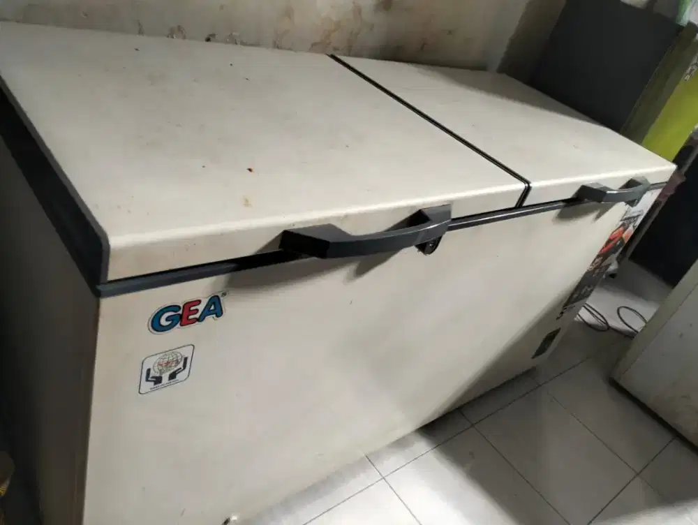 Frezer gea 600 liter