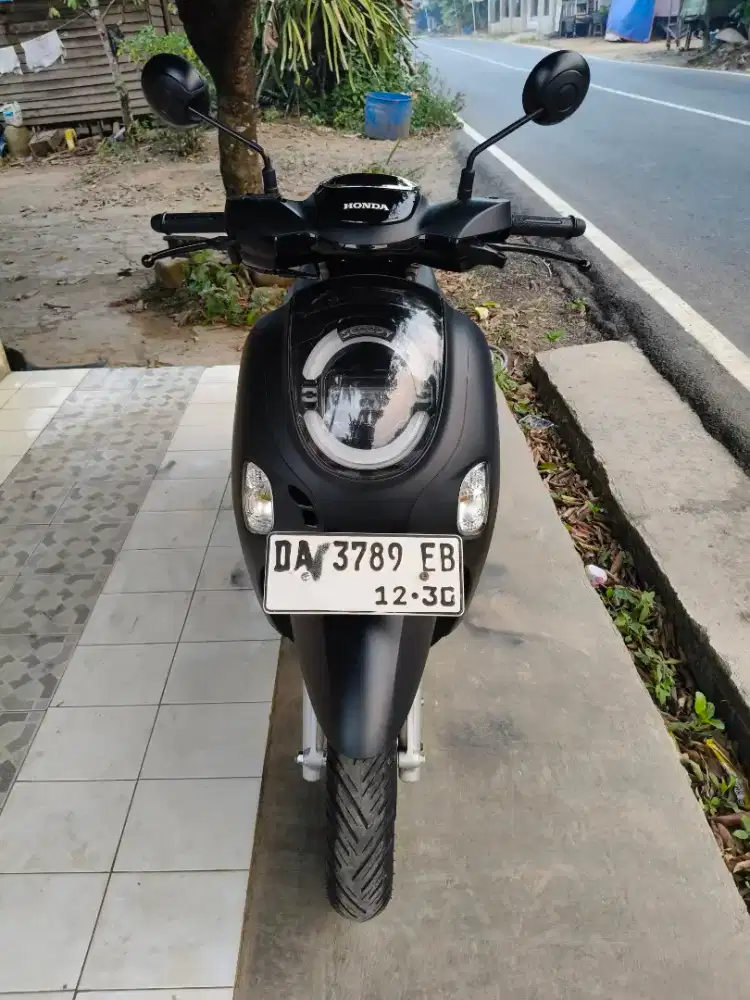Scopy istimewa tipe tertinggi km rendah