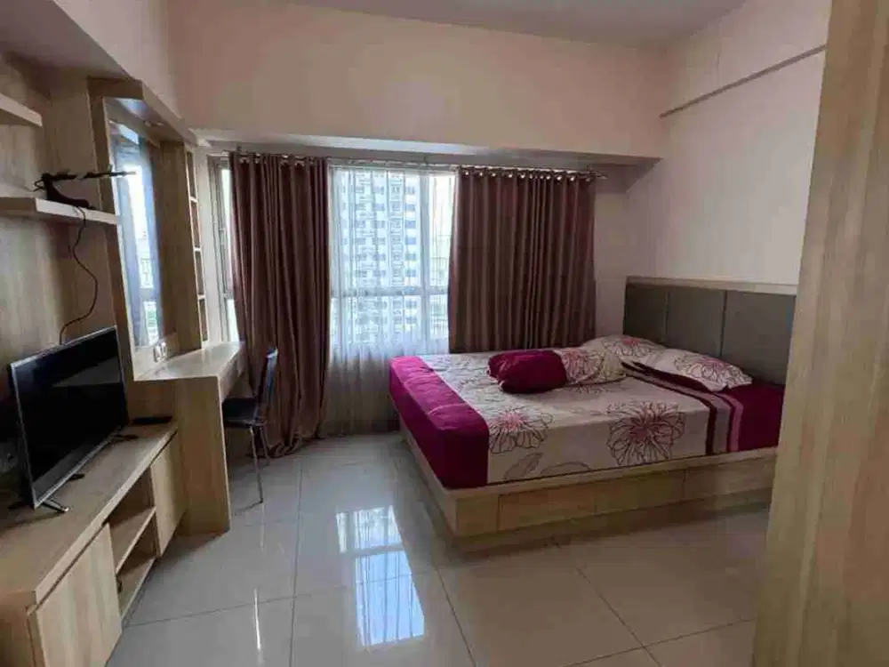Jual Apartemen The SpringLake Summarecon Bekasi View Kolam Renang