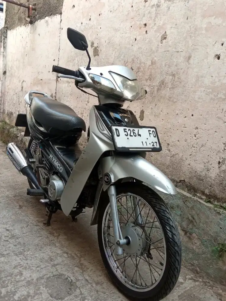 Kymco Visa 110 Tromol Tahun 2007 Mulus