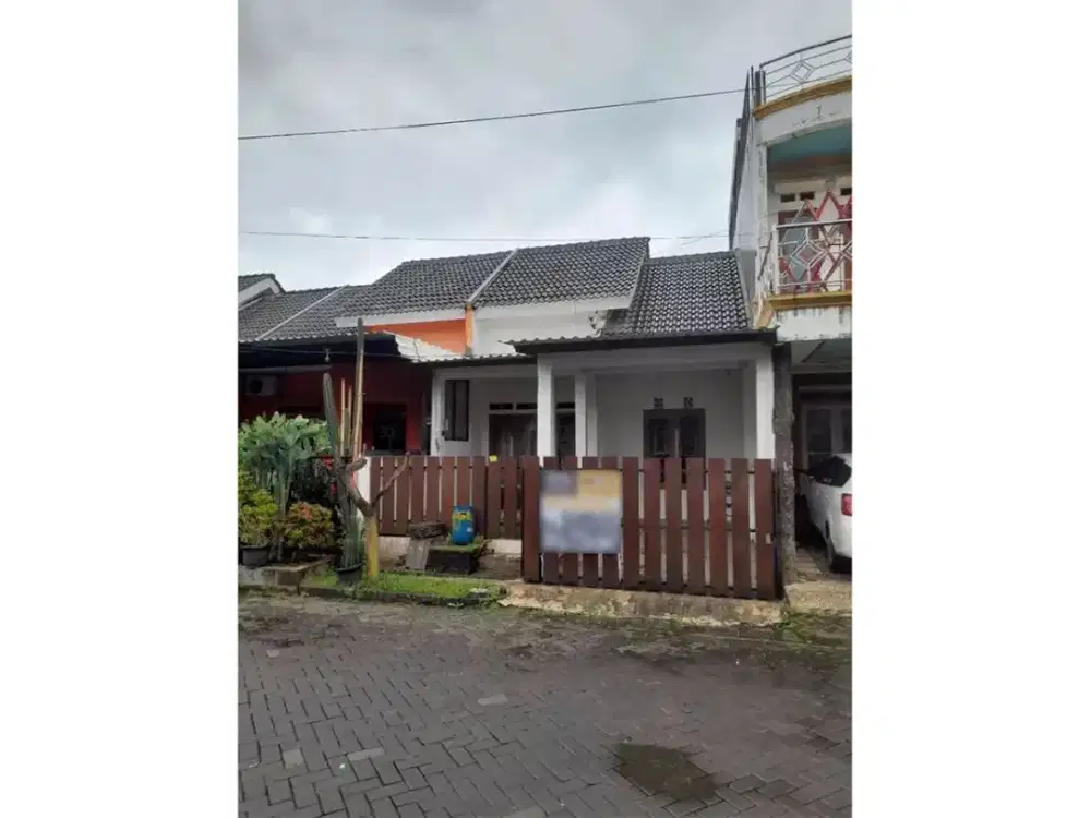 Rumah 2 lt Type Tropical Siap Huni, Lokasi Strategis dekat Akses Tol Bogor Selatan