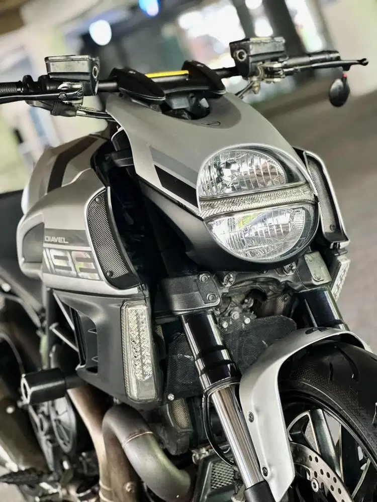 Moge Ducati Diavel 1200 Th 2012