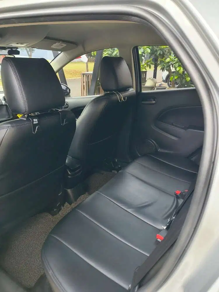 Mazda 2 2011 Bensin