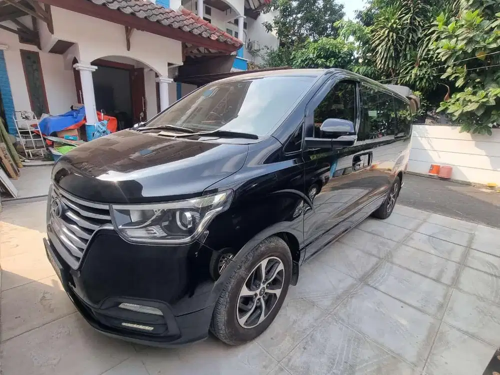 Hyundai H-1 2.5 CRDi Diesel AT