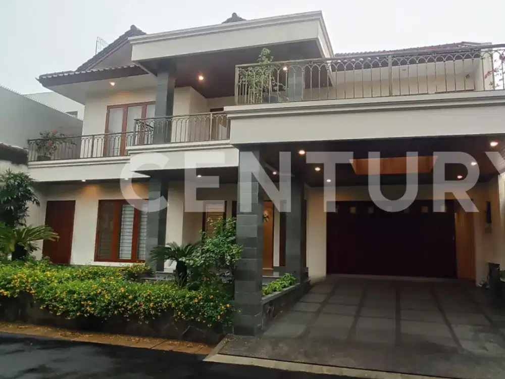 Townhouse Mewah Private Pool Furnished  Jati Padang Jakarta