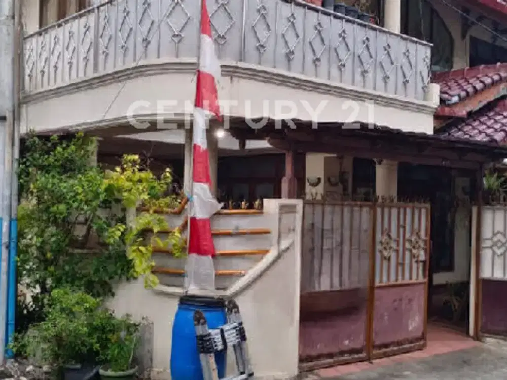 Rumah Hook 2 Lantai Dekat Pulomas Dan Kayu Putih Jakarta Timur