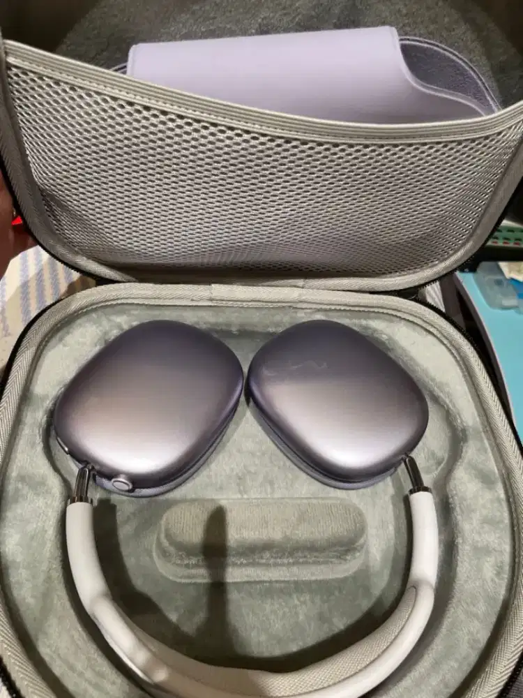 Airpods max gen 2