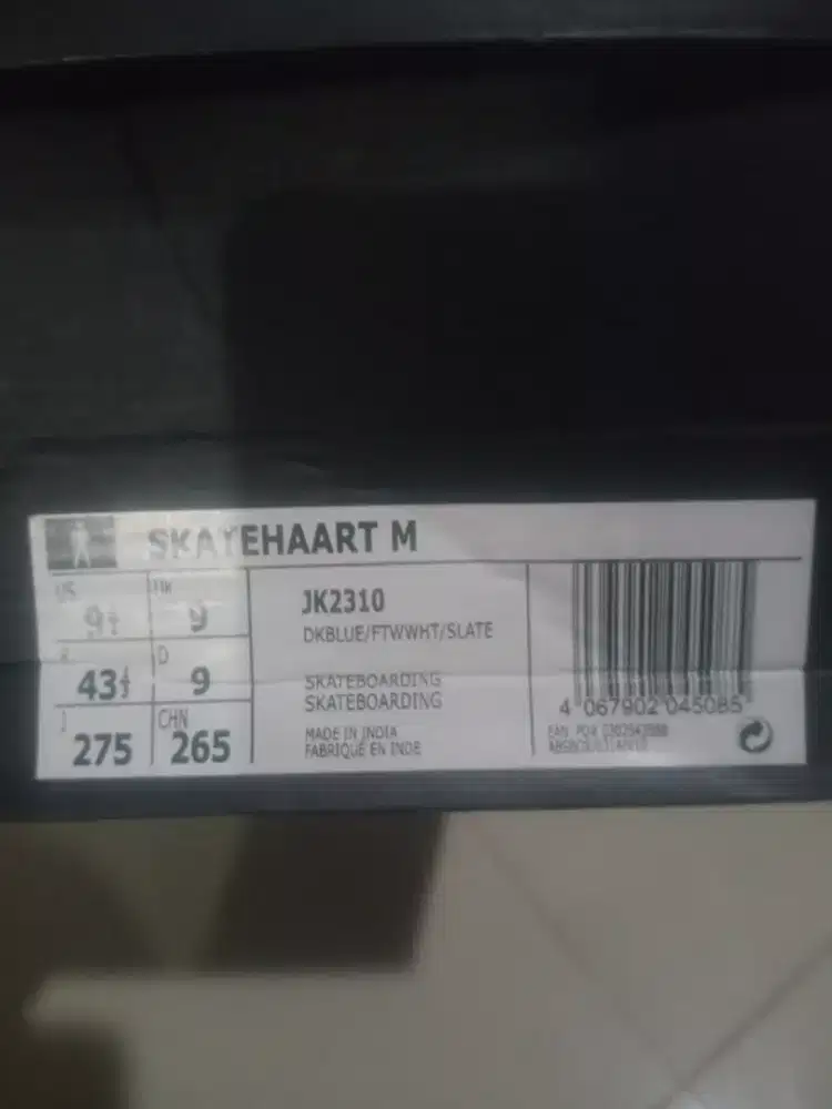 Adidas skatehaart UK 43 1/2