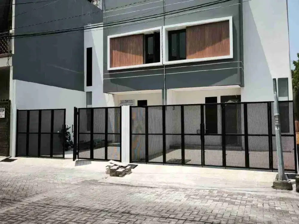 rumah di mulyosari. suterejo. dkt its. kampus c. pakuwon city