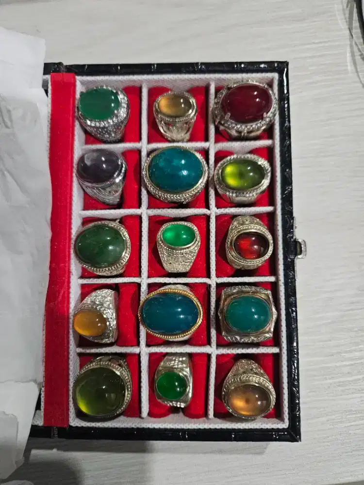 dijual batu koleksi