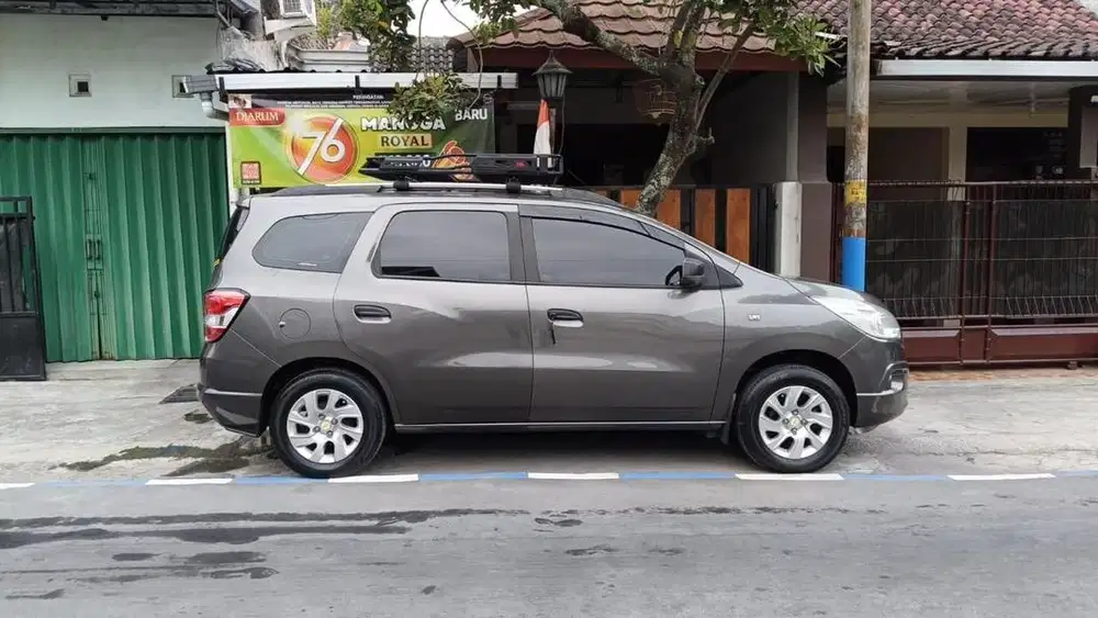 CHEVROLET SPIN LTZ 1.5 AT 2013
