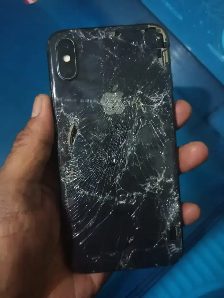 Jual hape apple XR minus.