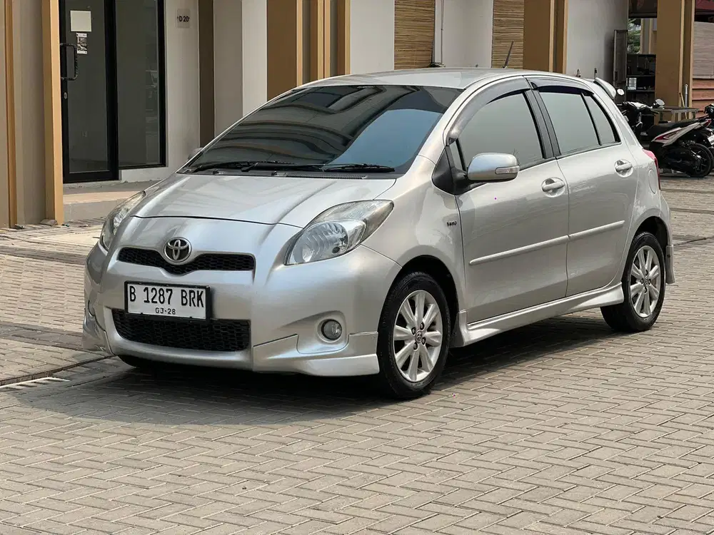 Toyota Yaris 1.5 S Limited AT 2013 Pajak Panjang