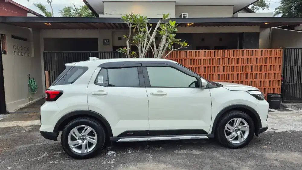 Daihatsu Rocky 1.2 X MT 2021 | KM 27.827 | Mulus & Terawat | 165 Juta