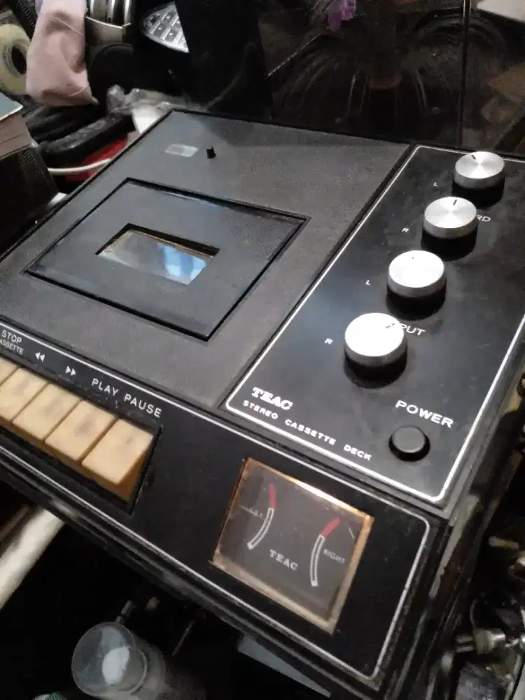 Teac A20 klasik tape deck kondisi hidup power saja kaset ga muter