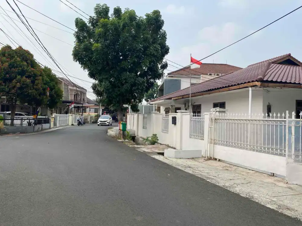 Jual Rumah Luas 540m2, Jalan Lebar dalam Komplek AL Pasar Minggu, 7KT, 4KM, SHM