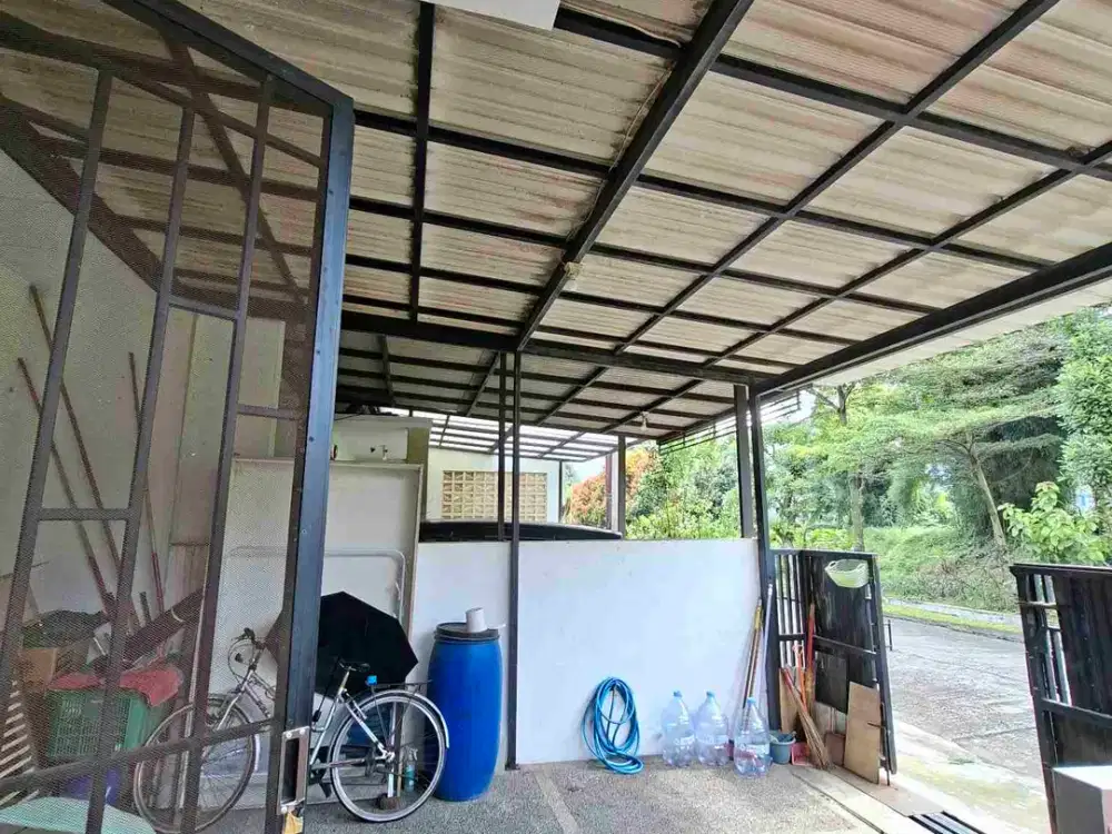 Rumah siap huni dlm cluster Taman Holis Indah 2