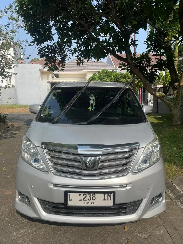 Alphard type X 2013