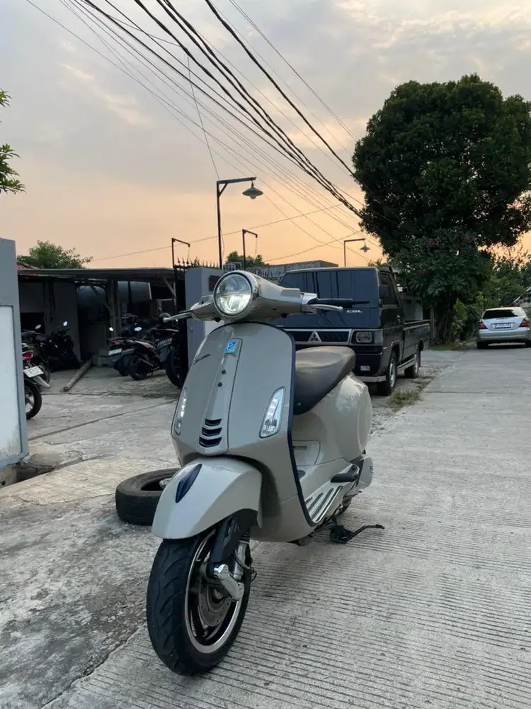 Vespa Primavera S i-Get ABS 2023