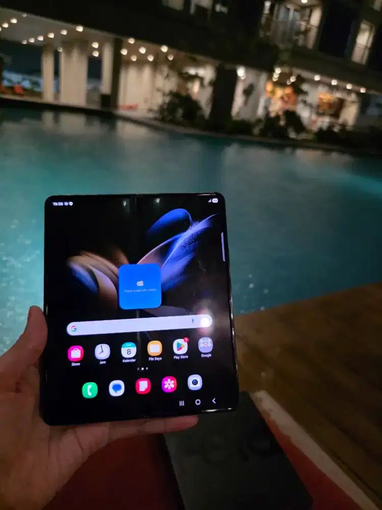 Samsung z fold 4 256gb SEIN lengkap original mulus