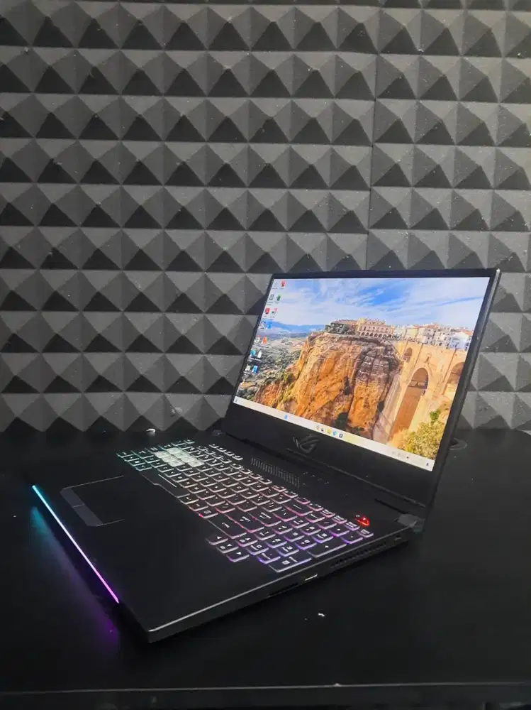 ASUS ROG STRIX SCAR-GM ARMY EDITION GL504GM-314 LIMITED EDITION RAM 16