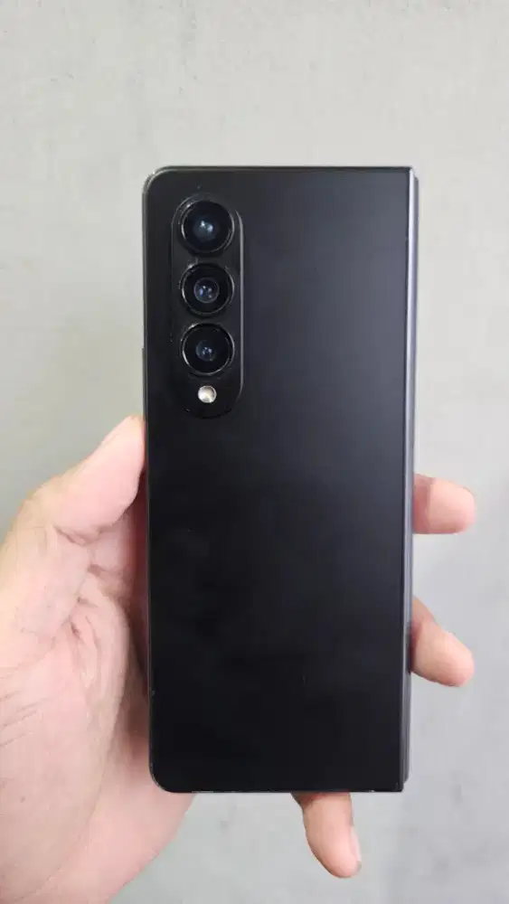 Samsung fold 4 256gb black