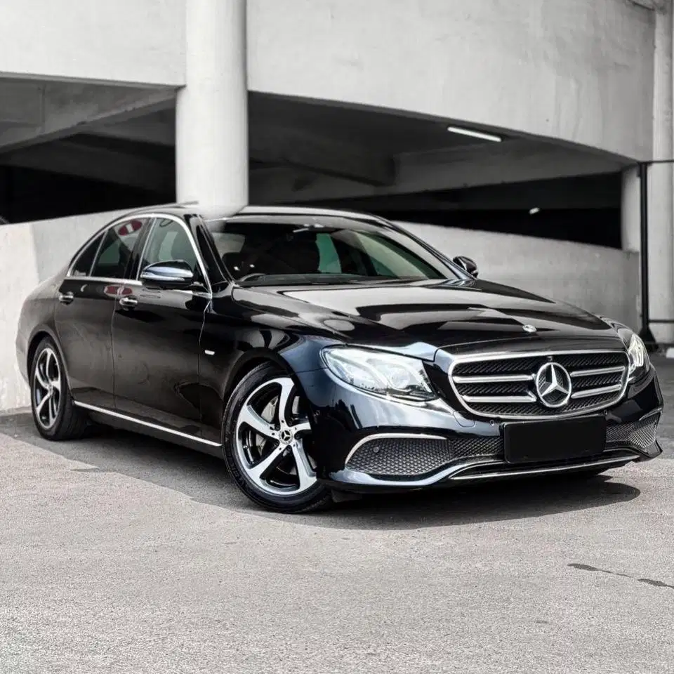 (CASH) Mercedes Benz E300 Sport W213 2020