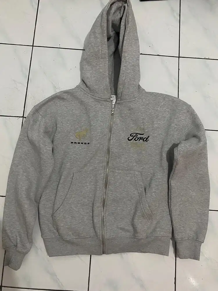 Zipper Hoodie Pull n bear