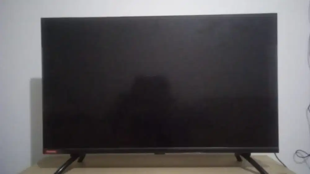 Jual cepat Tv Changhong 32 Inch bekas seperti baru