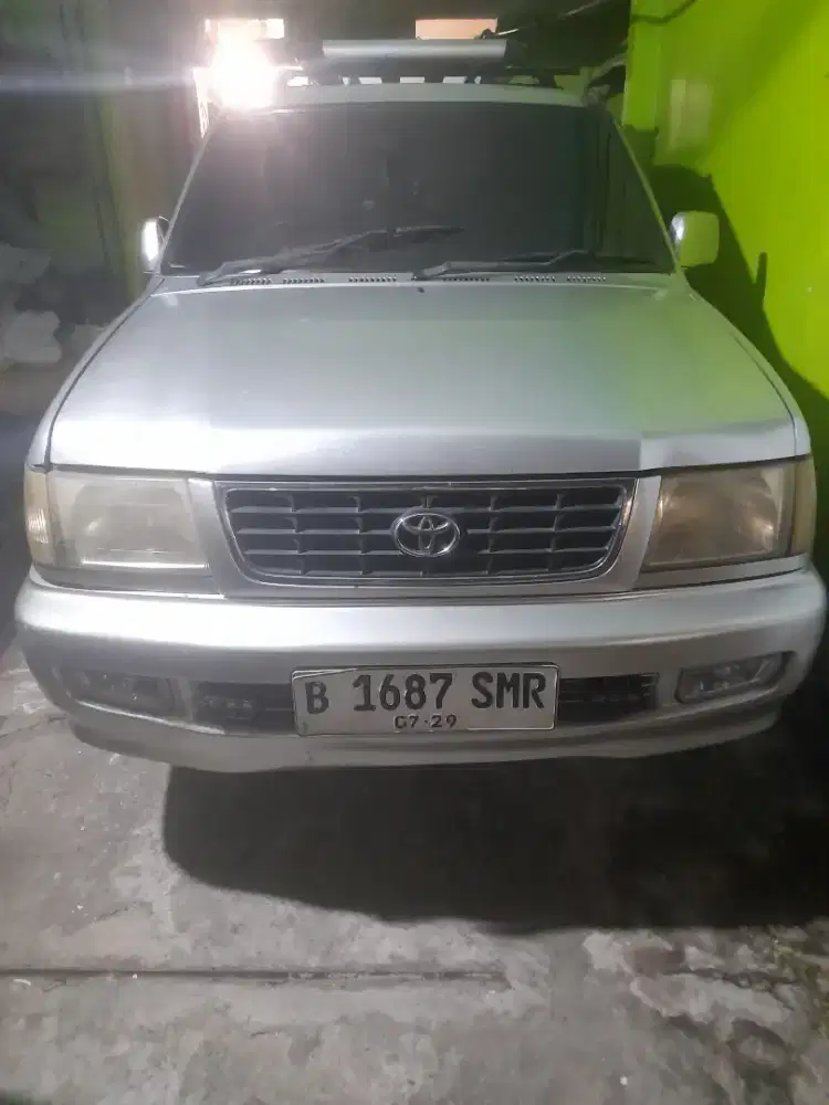 Toyota kijang LGX EFI thn 2000 manual bensin pajak baru