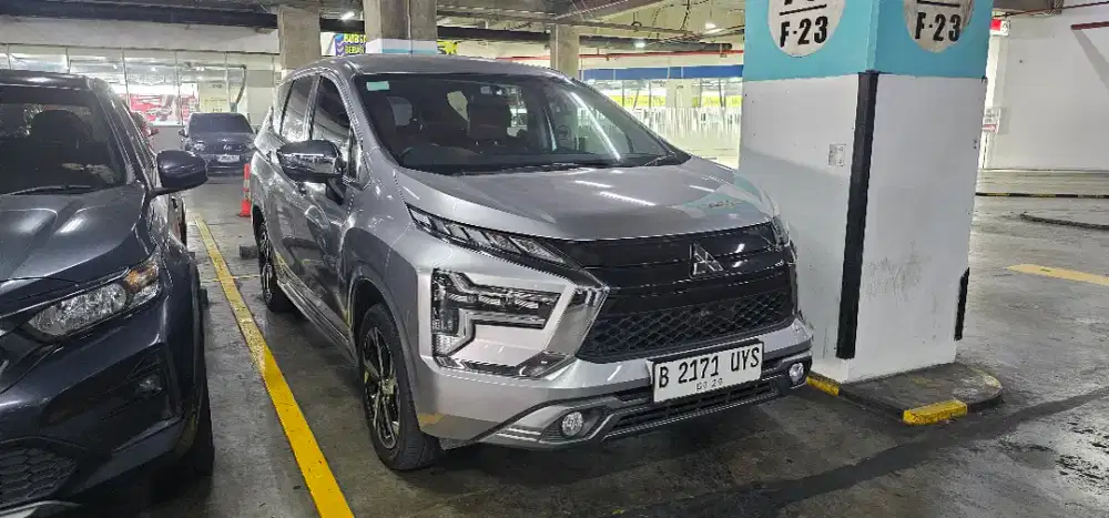 Xpander Ultimate 2024 tgn 1 dari baru KM 20rban full standard