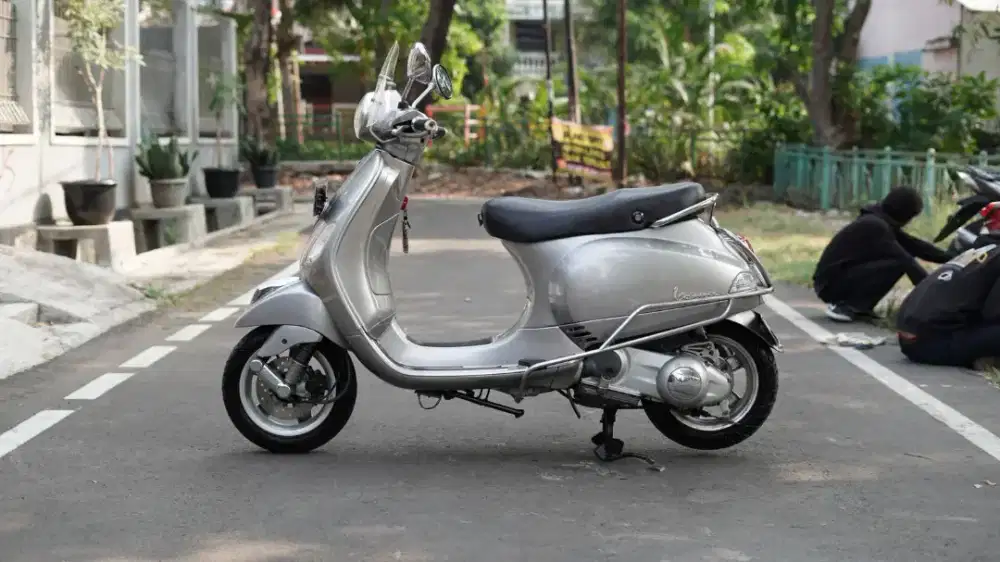 PIAGGIO VESPA LX 150 2V 2011