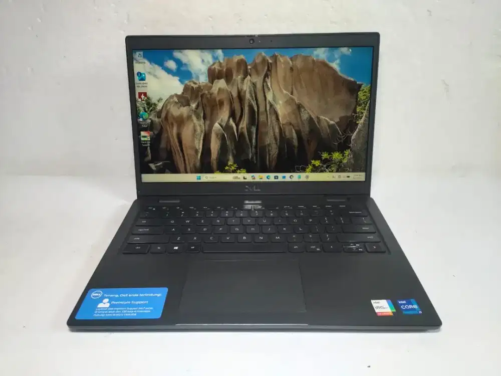 B1201 Dell Latitude 3420 i7-1165G7 Ram 8GB ssd  512GB vga intel iris