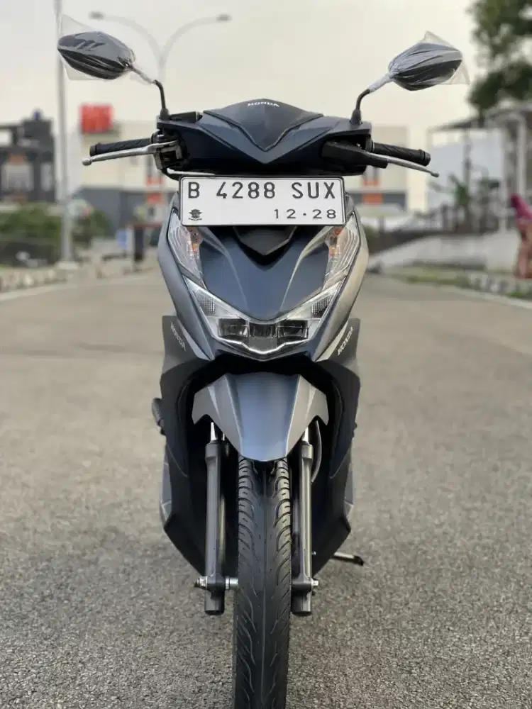 BEAT DELUXE 2023 Bisa Cash Kredit Bergaransi