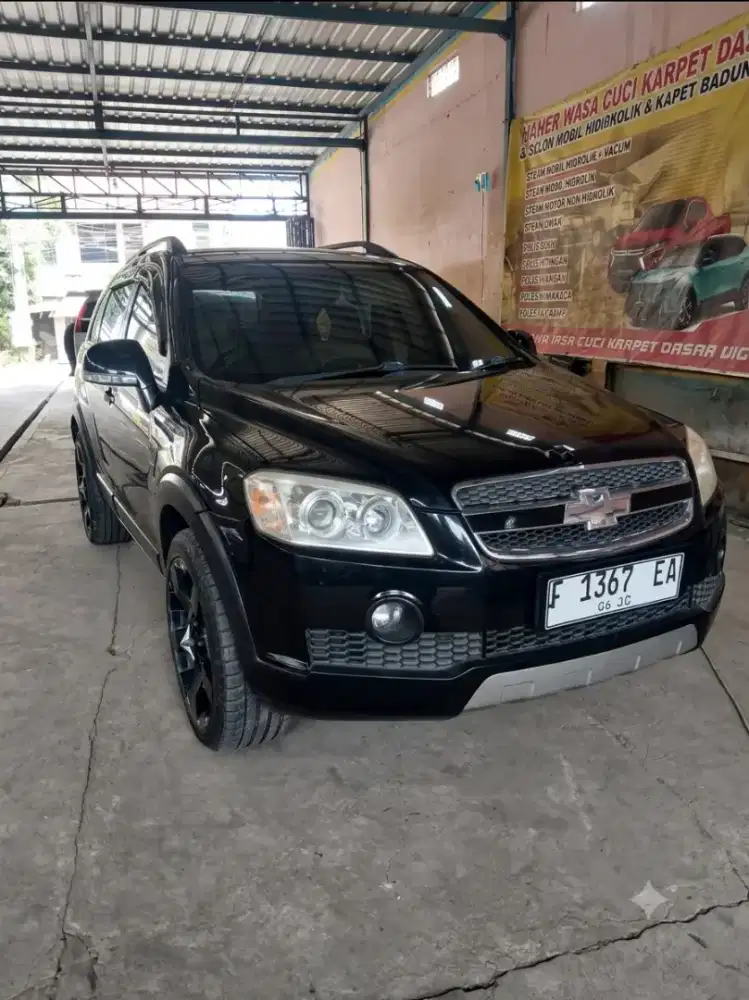 Di jual mobil captiva diesel 2010